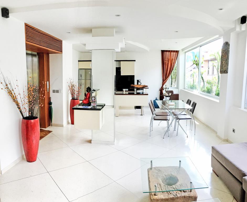 Flora Apartment Bali Seminyak Exterior foto